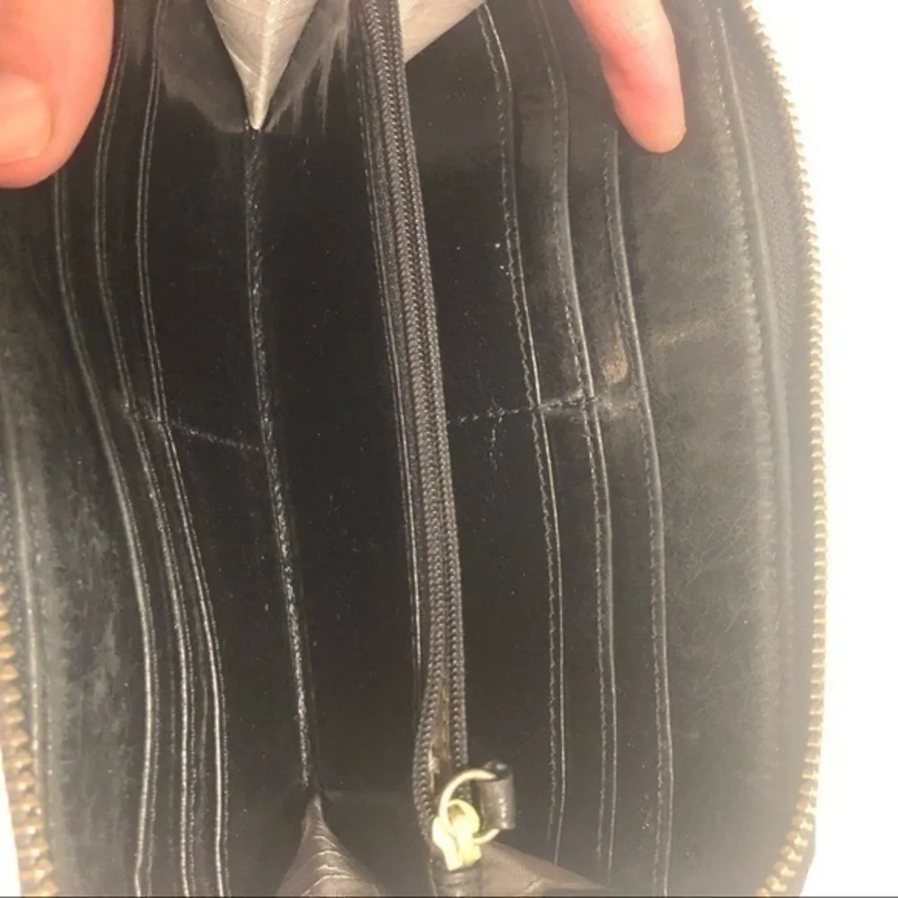 Badgley mischka black studded leather zipper clutch wallet